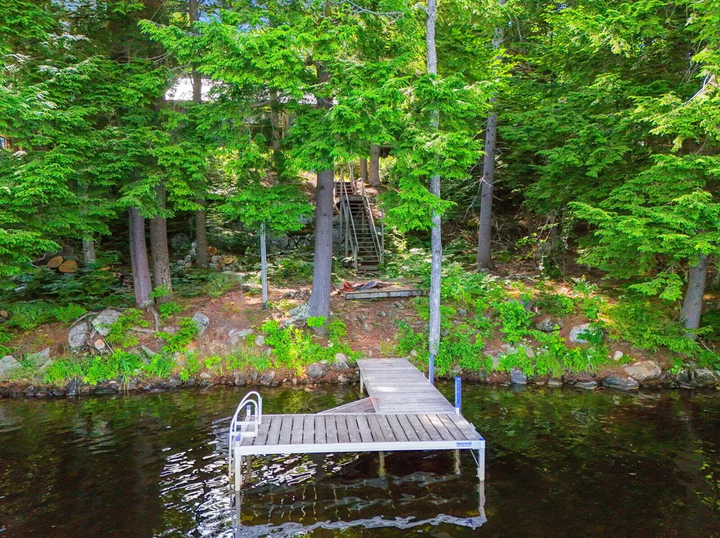 24 Vienna Shores Road Vienna ME 04360