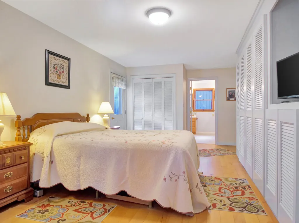 24 Vienna Shores Road Vienna ME 04360