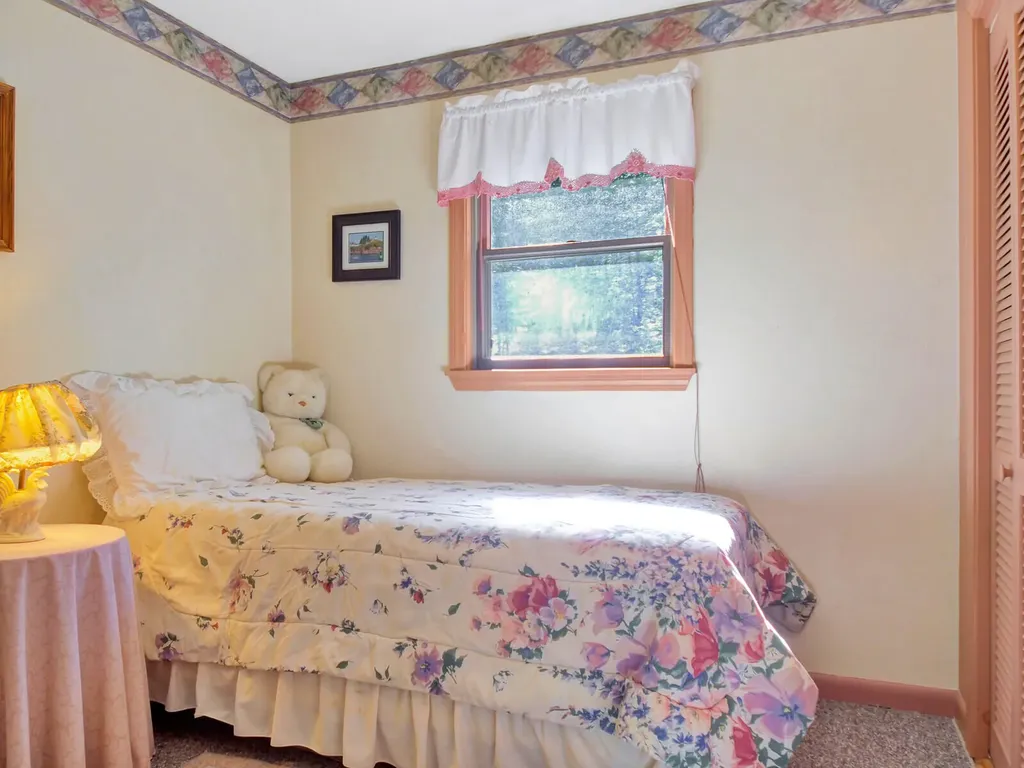 24 Vienna Shores Road Vienna ME 04360