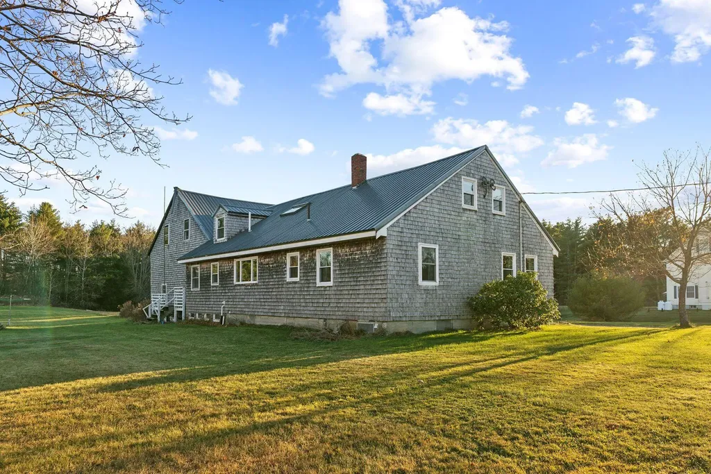 119 Mclellan Road Gorham ME 04038
