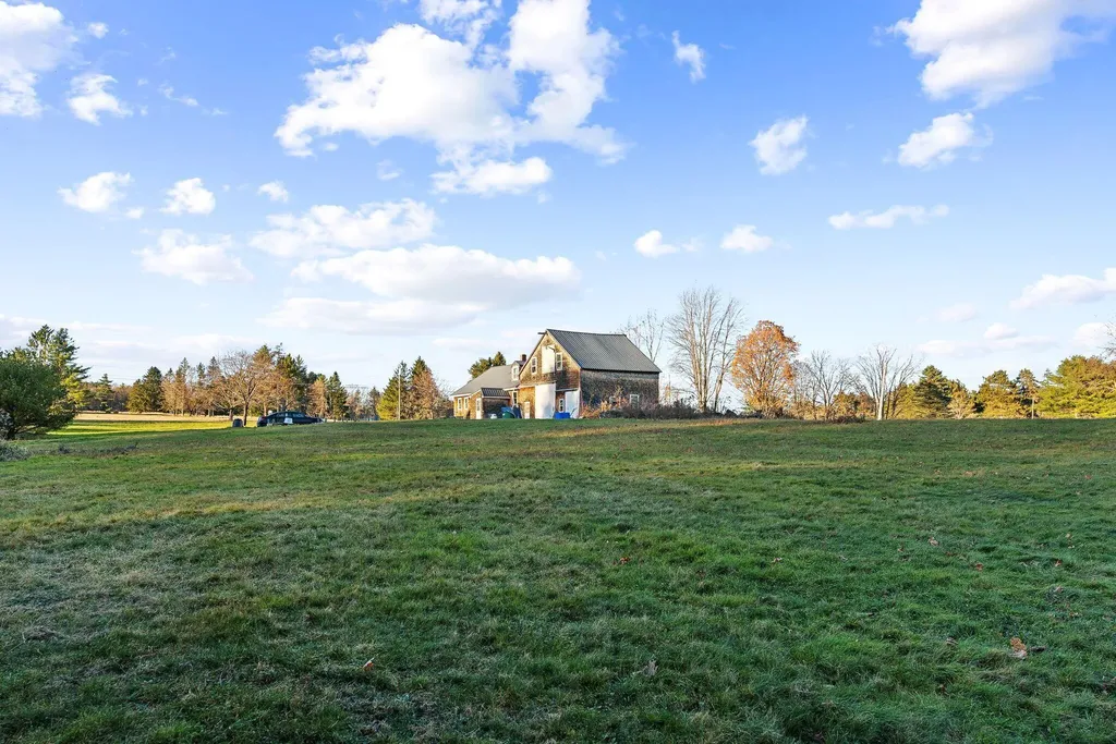 119 Mclellan Road Gorham ME 04038