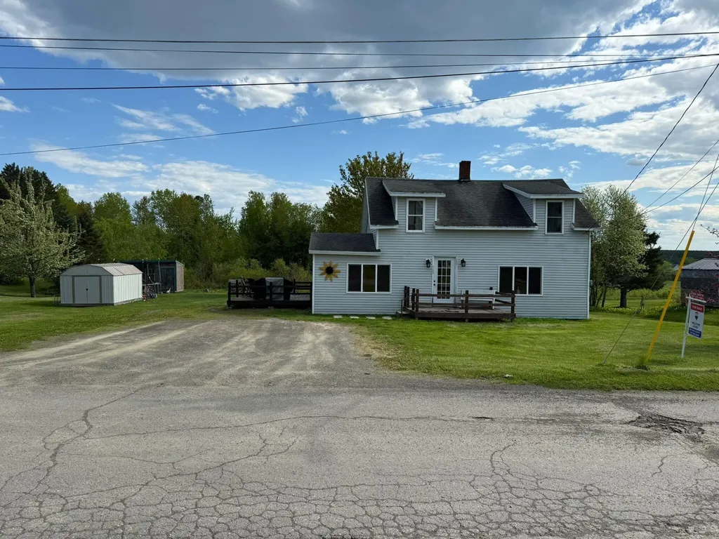 131 Oak Street Ashland ME 04732