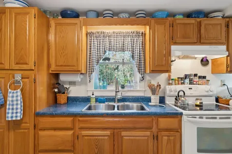 173 Darnit Road Buckfield ME 04220