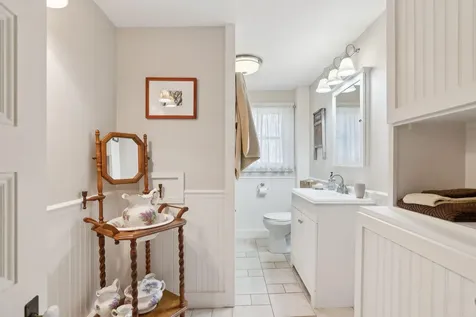 173 Darnit Road Buckfield ME 04220