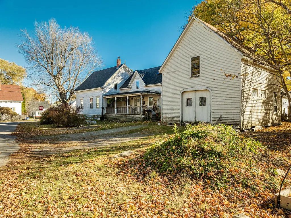 21 Suffolk Street Rockland ME 04841
