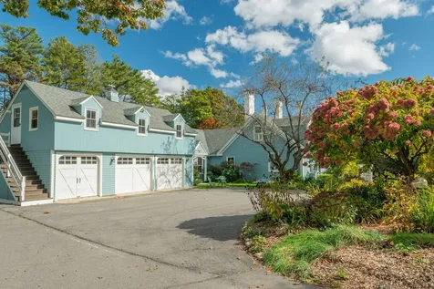 338 Foreside Road Falmouth ME 04105