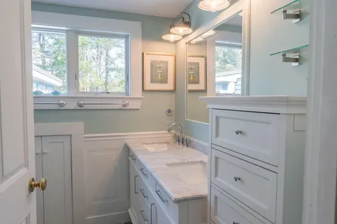 338 Foreside Road Falmouth ME 04105