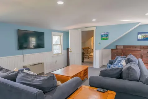 338 Foreside Road Falmouth ME 04105
