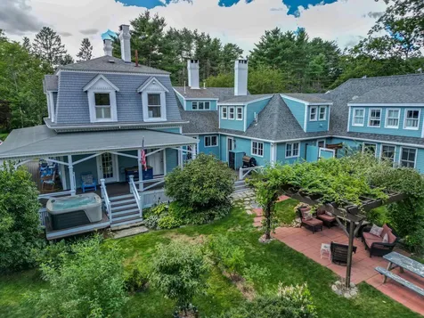 338 Foreside Road Falmouth ME 04105