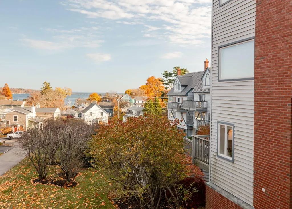 149 Fort Road South Portland ME 04106