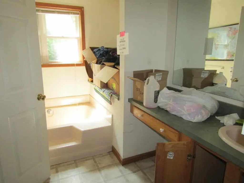 22 Shamrock Lane Damariscotta ME 04543