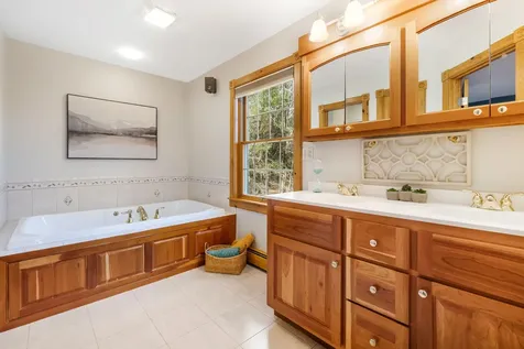 147 Fairway Drive Auburn ME 04210