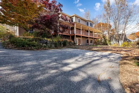 147 Fairway Drive Auburn ME 04210