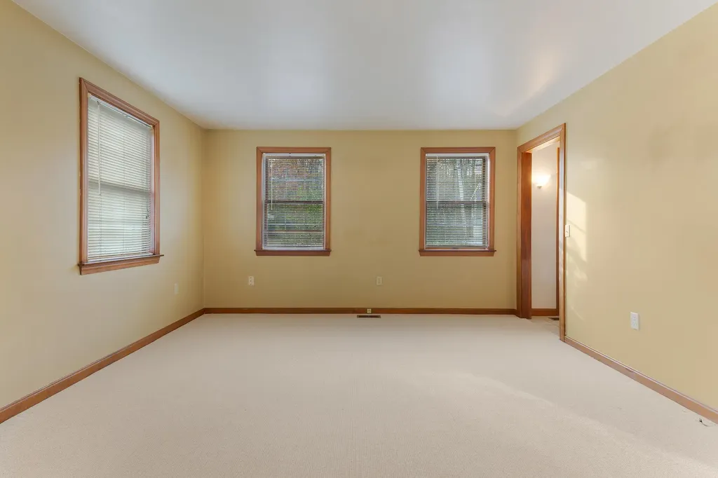 5 Seekins Drive Bath ME 04530