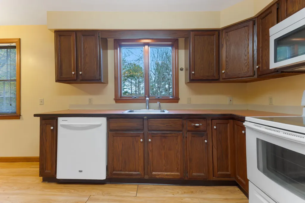 5 Seekins Drive Bath ME 04530