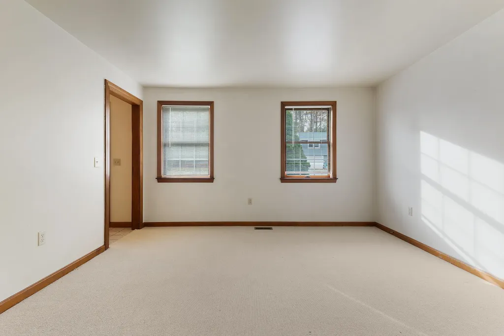 5 Seekins Drive Bath ME 04530