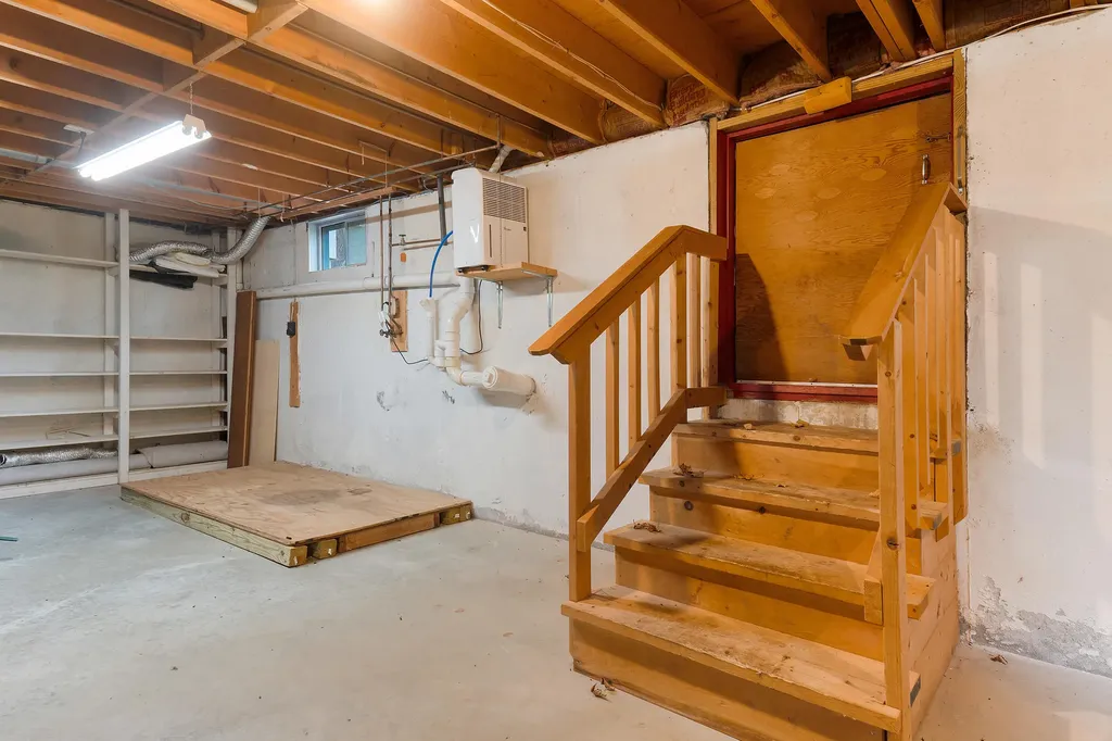 5 Seekins Drive Bath ME 04530
