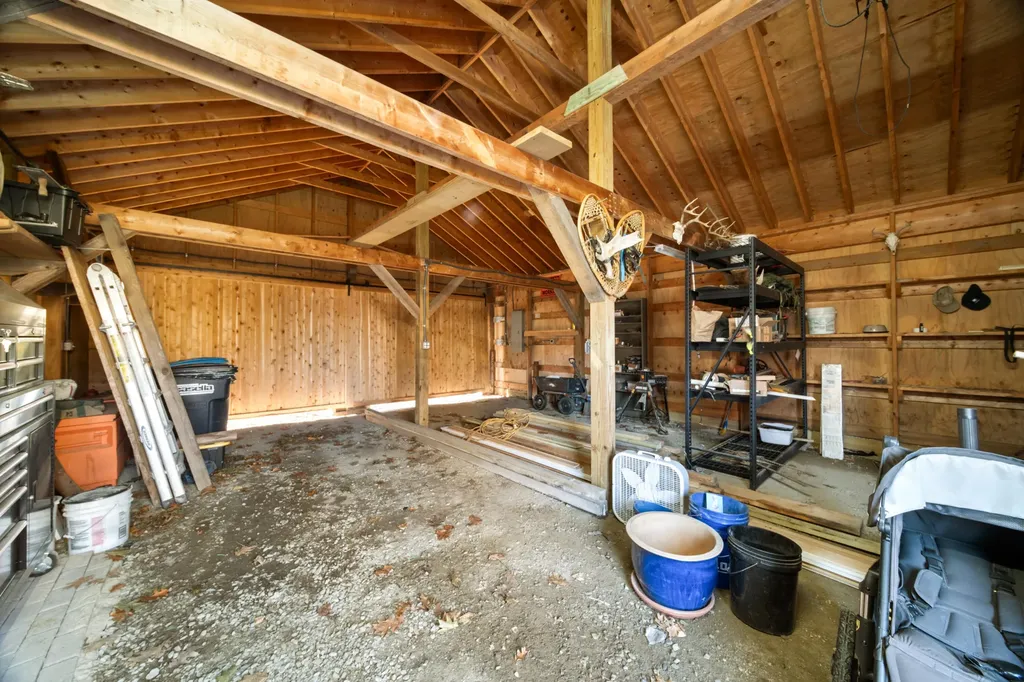 20 Crosby Street Orono ME 04473