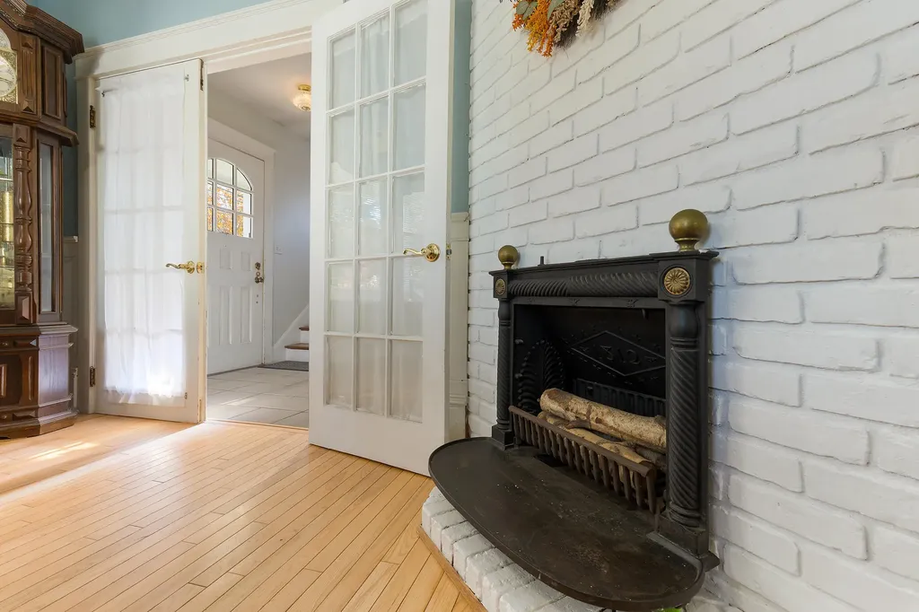 18 Garrison Street Brunswick ME 04011