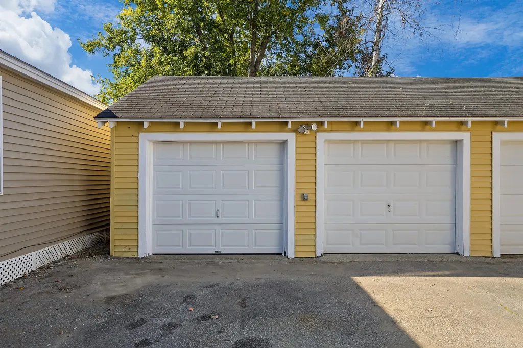 18 Garrison Street Brunswick ME 04011