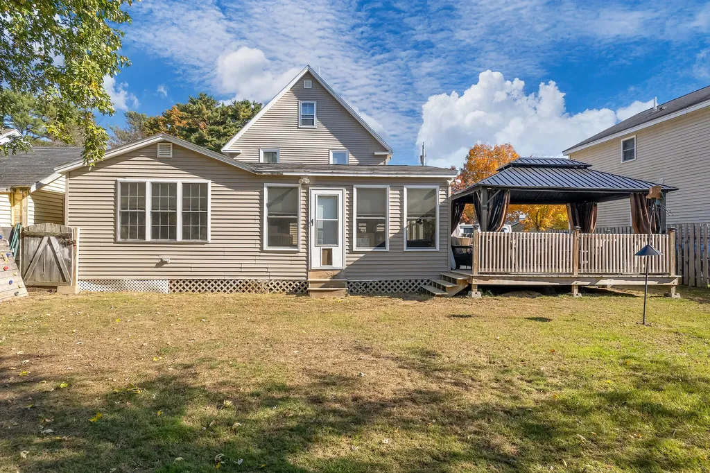 18 Garrison Street Brunswick ME 04011