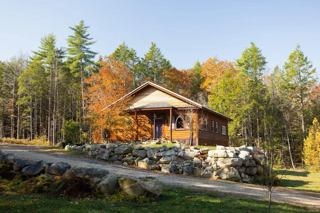 278 Bell Marsh Road York ME 03909