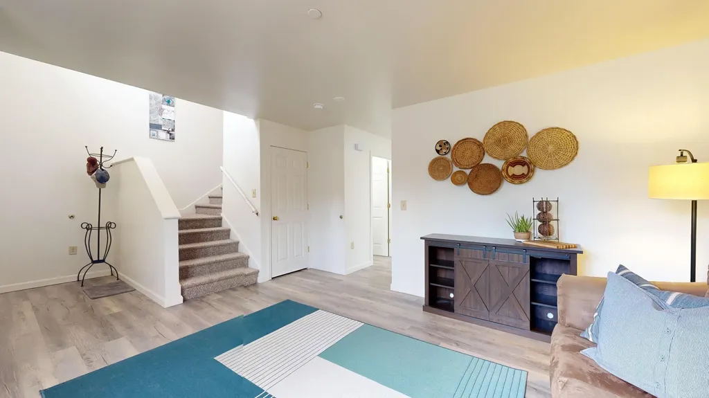 24 Forrestal Drive Brunswick ME 04011