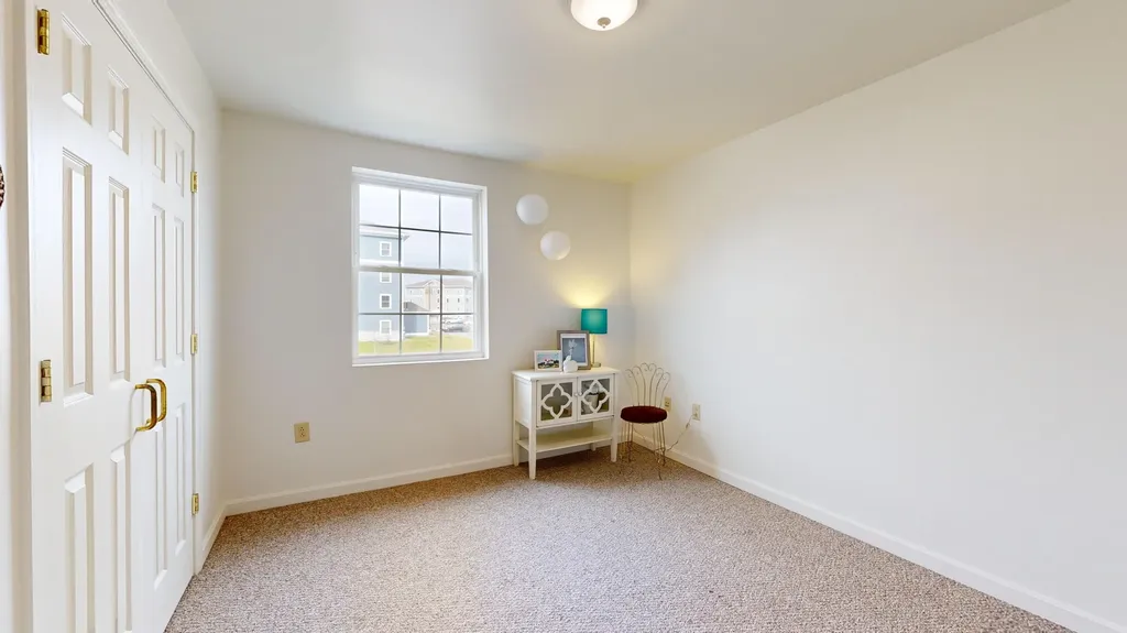 24 Forrestal Drive Brunswick ME 04011