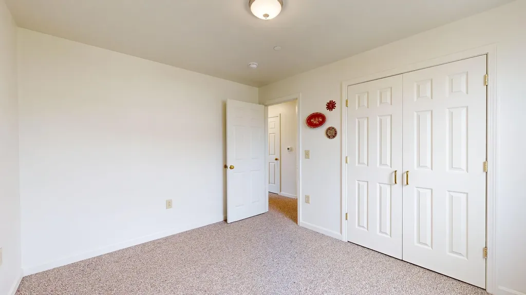 24 Forrestal Drive Brunswick ME 04011
