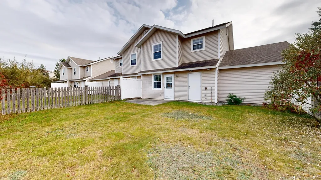 24 Forrestal Drive Brunswick ME 04011