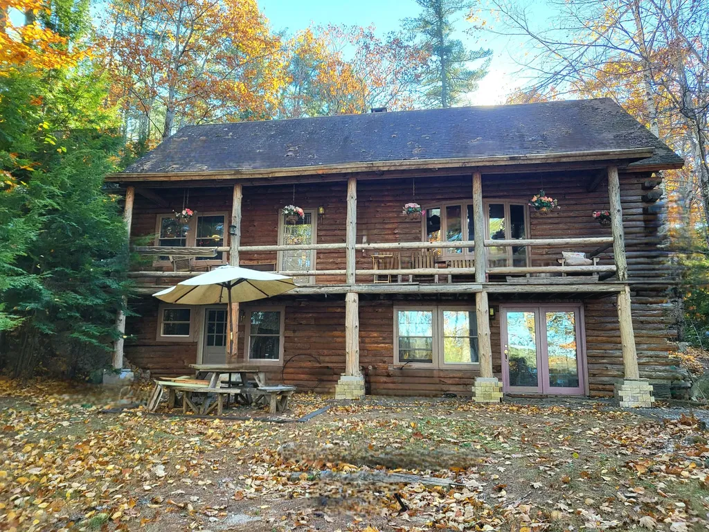 740 Sebago Road Naples ME 04055