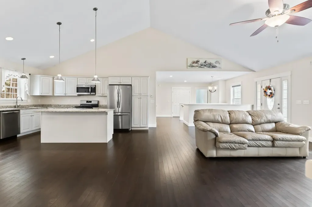 3 Dolphin Avenue Old Orchard Beach ME 04064