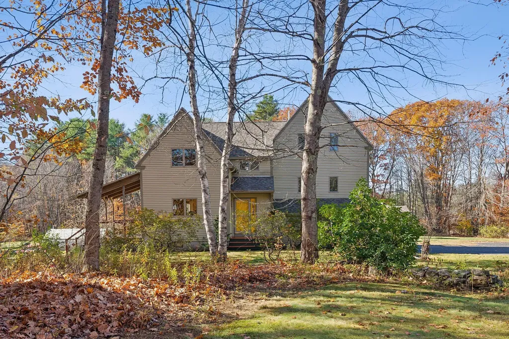 6 Bishop Farm Road Freeport ME 04032