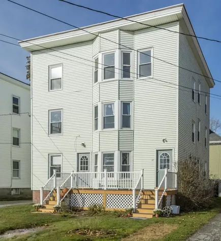 17 Powsland Street Portland ME 04102