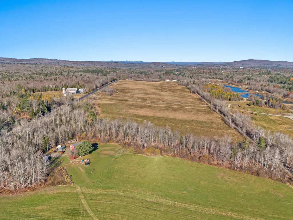 398 Estes Avenue Palmyra ME 04965