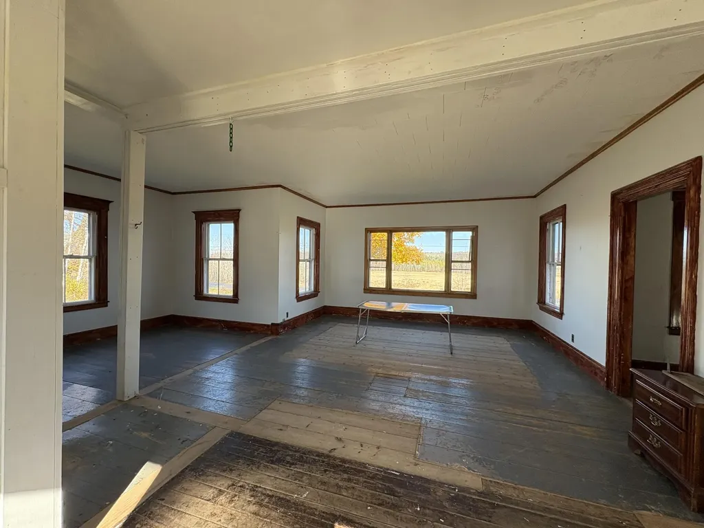 398 Estes Avenue Palmyra ME 04965
