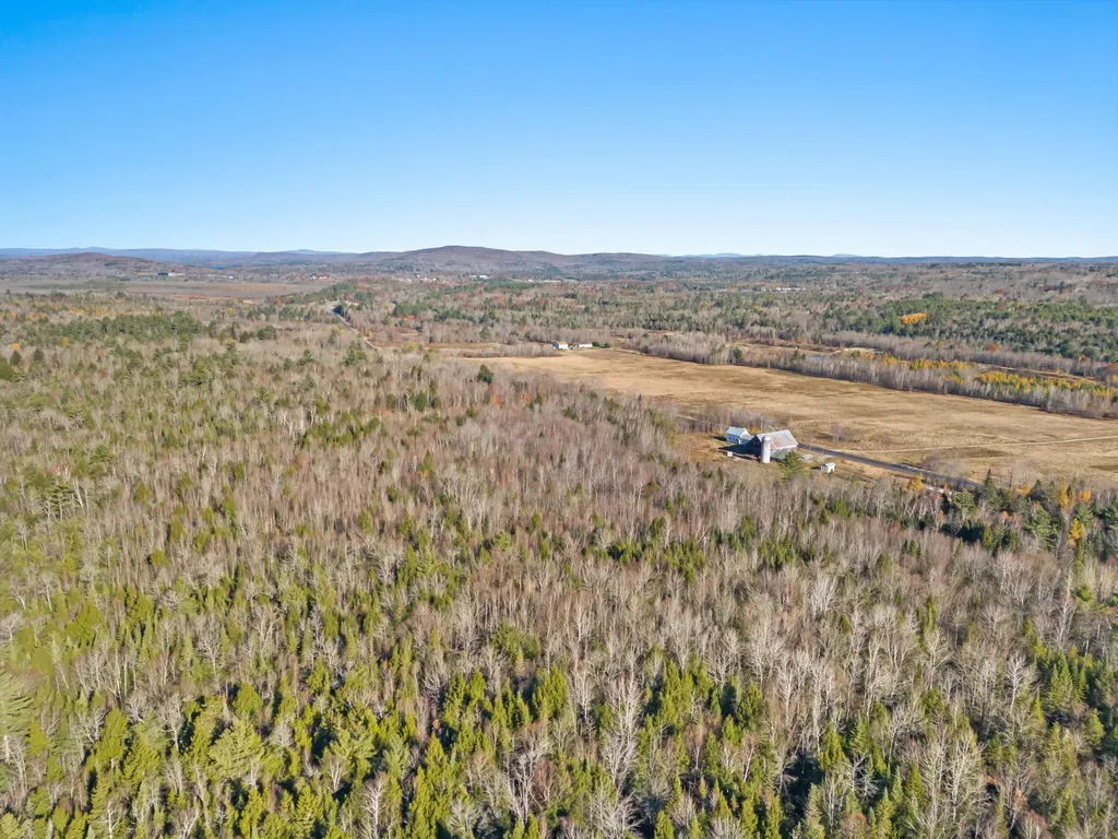398 Estes Avenue Palmyra ME 04965