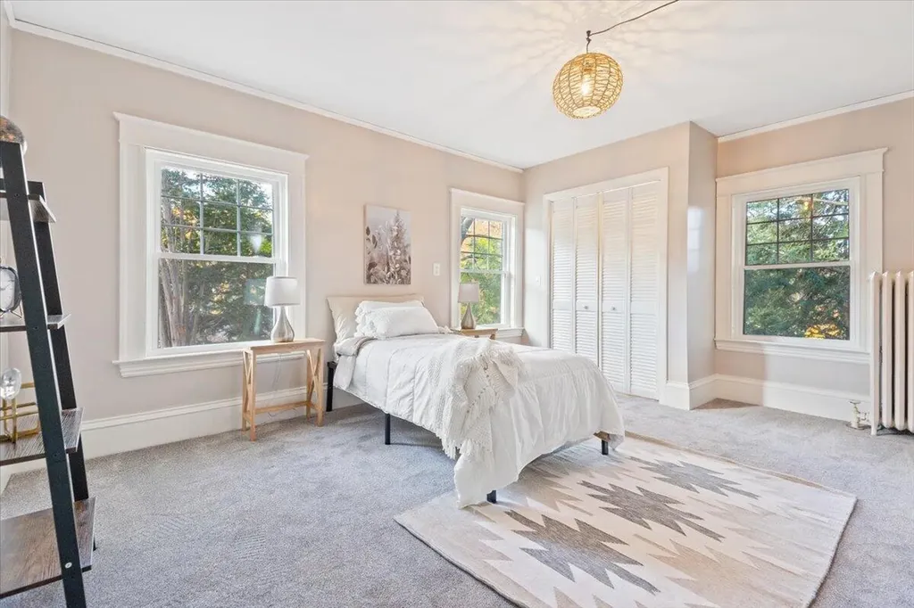 82 Gamage Avenue Auburn ME 04210