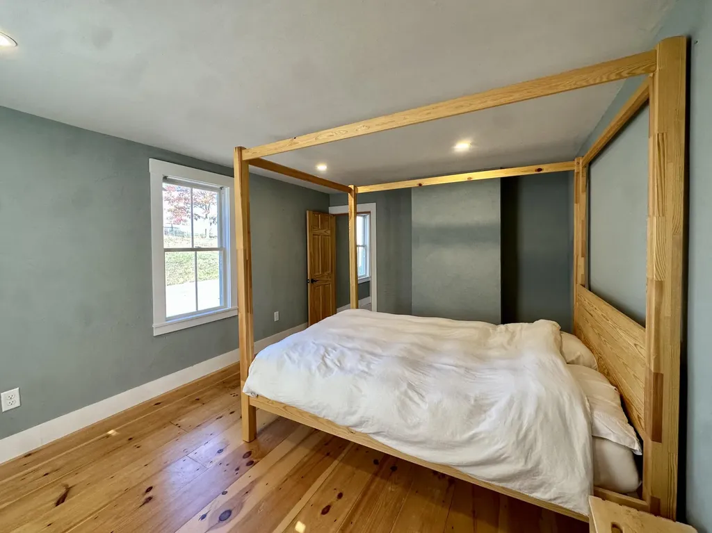 533 Range Road Blue Hill ME 04614