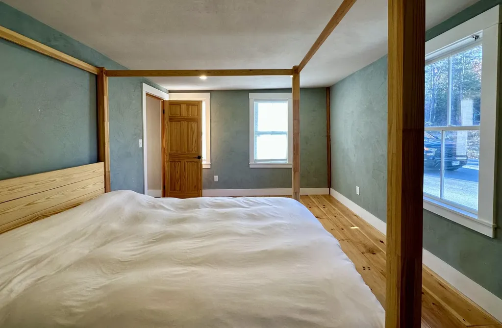 533 Range Road Blue Hill ME 04614