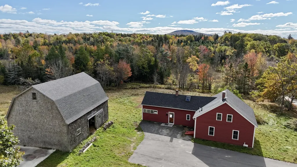 533 Range Road Blue Hill ME 04614