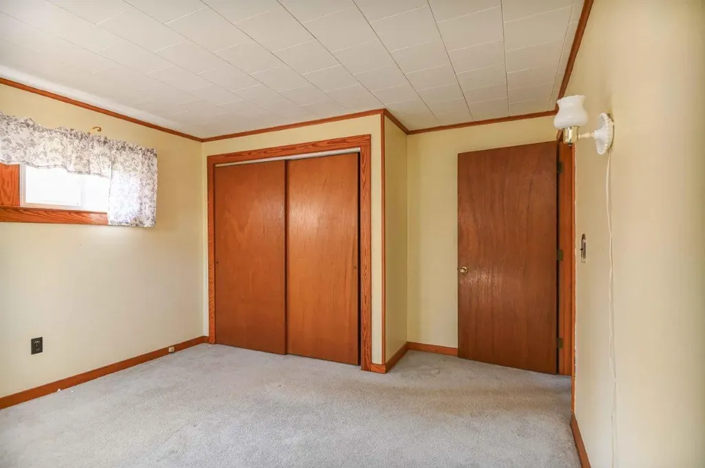 36 Governor Hill Road Eliot ME 03903