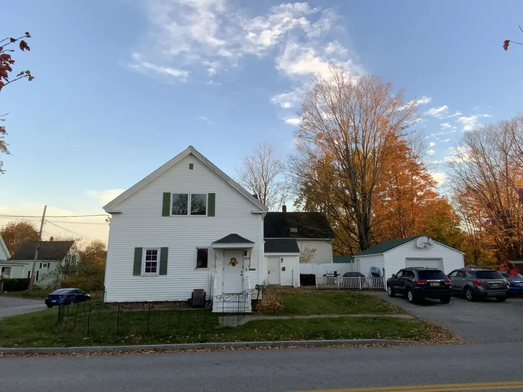 98 Cook Street Auburn ME 04210