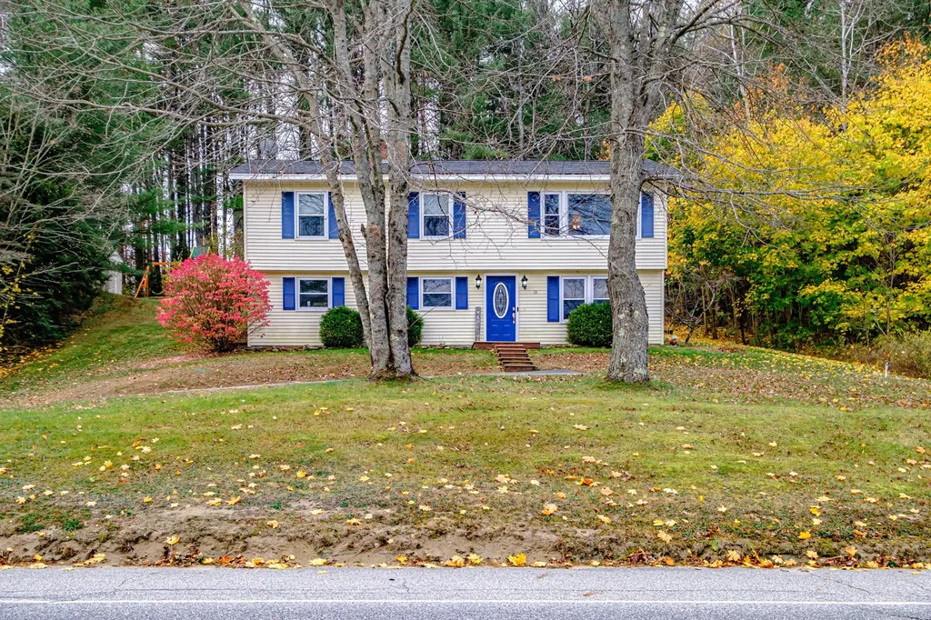 34 North Paris Road West Paris ME 04289