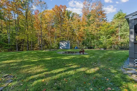 16 Brookside Drive Falmouth ME 04105
