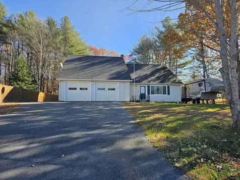 9 Sandy Lane Skowhegan ME 04976