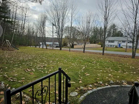9 Sandy Lane Skowhegan ME 04976