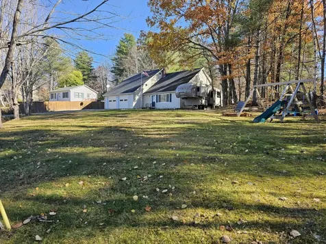 9 Sandy Lane Skowhegan ME 04976