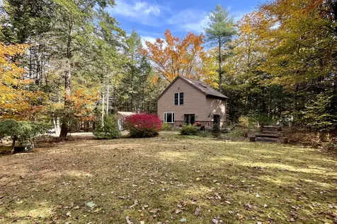 585 River Road Brunswick ME 04011