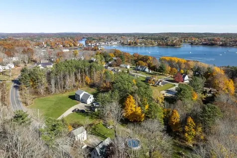 122 River Road Newcastle ME 04553